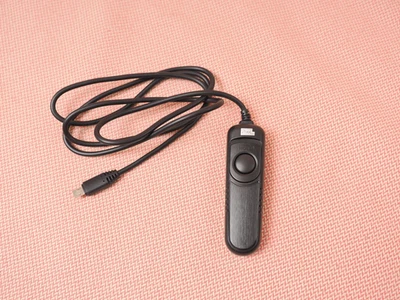 Pixel RC-201 Remote Control (A58/NEX-3NL/A7/A7R/A3000/A6000/HX300/RX 10011) - Image 1 of 4