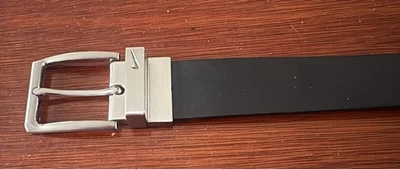 耐克男式双面皮带 - 黑色/白色 50 码型号 35031004BT — 第 1/4 张图片