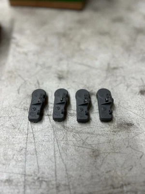 Juego de 4 sensores de presión de neumáticos para ruedas Jeep Wrangler JK 13-18 Foto 1 de 4