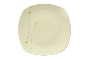 Aynsley - Daisy Chain - Salad / Dessert Plate - 217818G - Picture 1 of 2