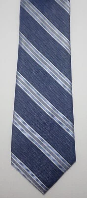 NUEVO CON ETIQUETAS CORBATA JOS A BANK RAYAS AZULES Y BLANCAS TEJIDA 100% SEDA 60" Foto 1 de 4