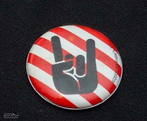 TGI Fridays Button Pin Hand Symbol For Rock and Roll Stripes 2009 Red and White - Picture 1 of 4