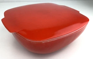 VTG Pyrex Hostess Square Bowl Red Casserole 2.5 Qt & Lid 525 A-8 Sunshine READ - Picture 1 of 24