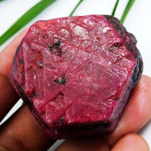 Pietra Preziosa Sciolta 100% Naturale 540,90 Ct Stella Rossa Rubino Grezzo Non Riscaldato Certificato - Foto 1 di 6