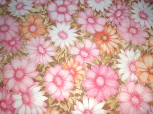 ONE Vtg 70s Cannon Monticello Standard Pillowcase Aloha Floral Pink 50/50 Muslin - Picture 1 of 5