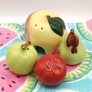 Red Green Yellow APPLE PEAR Salt Pepper Shakers Ceramic 4 Pc Lot - Picture 1 of 12