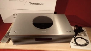 Technics SC-C70MK2 Kompaktsytem OTTAVA Premium Class, silber, neuwertig - Bild 1 von 24