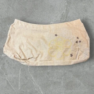 Funda Cartera Falda Treinta y Uno Retirada - Taupe con Lino Bordado - Imagen 1 de 3