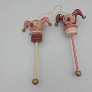 Court Jester Christmas Ornament Wooden Stick Folk Art Handpainted Unique Vintage - Picture 1 of 4