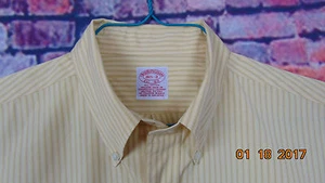 1818 Brooks Brothers Men's yellow Dress Shirt Striped Size 16 1/2 -3 - Picture 1 of 5
