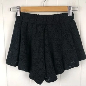 Brandy Melville Womens Black Lace Shorts O/S - Picture 1 of 6