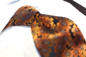 Dona Dona Silk Tie Necktie Shades of Orange Blue Black Flower - Picture 1 of 2