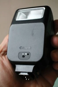 Flash Canon Speedlite 200M - Photo 1/9