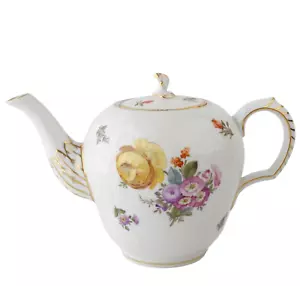 Royal Copenhagen Handpainted 1221 Full Saxon Flower NO.4 #1788 Tea Pot RARE - Picture 1 of 24