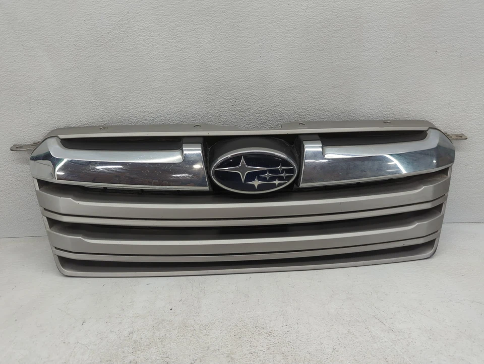 2014 Subaru Outback grade dianteira para-choque não incluído P3CI2 - Imagem 1 de 4