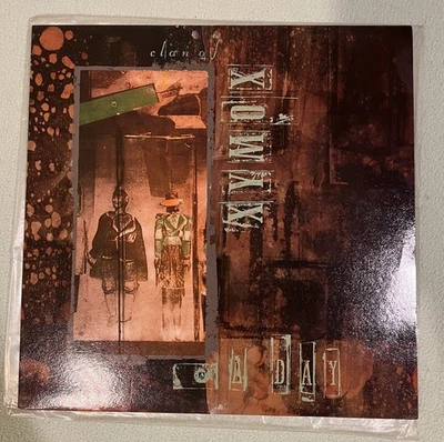CLAN OF XYMOX - “A Day” 12” 1985 UK 4AD BAD 504 EX/NM Cocteau Twins Ivo 80’s Foto 1 de 4