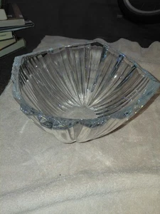 Mikasa Heavy Lead Crystal Ridged Center Piece Bowl 9.75 inch Diameter - Picture 1 of 2
