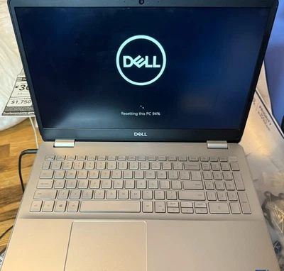 CPU Dell Inspiron Modelo #P85F Intel(R) Core(TM) i3-845U Foto 1 de 4