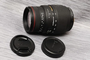 Sigma APO DG 70-300mm 1:4-5.6 Macro für PENTAX - Bild 1 von 9