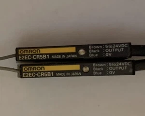 Omron  E2EC-CR5B1 INDUCTIVE Proximity Switch Sensor 15-24 VDC CABLE AMPLIFIER - Picture 1 of 3
