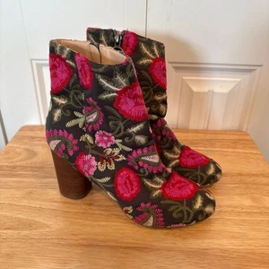 Sole Society Mulholland Embroidered Heeled Boots Size 7.5 - Picture 1 of 8