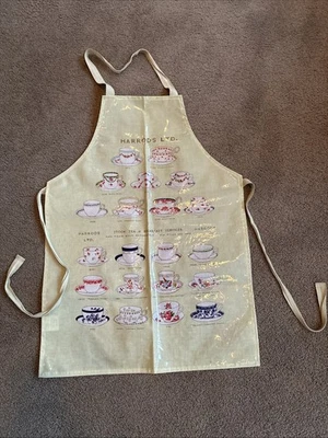 Delantal de cocina verde Harrods of London vintage raro PVC stock tazas de té hechas en el Reino Unido Foto 1 de 4