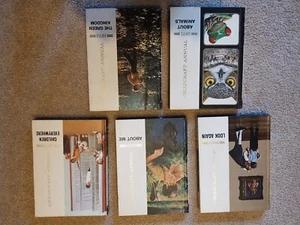 Vintage 1968-1972 Childcraft How and Why Library - 5 Annuals only - Picture 1 of 6