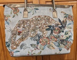 Signature Club A beaded Tapestry Cheetah Cat 2 pc Large tote bag & clutch Beach - Picture 1 of 11