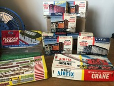 VINTAGE 'AIRFIX' MODEL RAILWAY SETS USED & UNUSED - BUNDLE