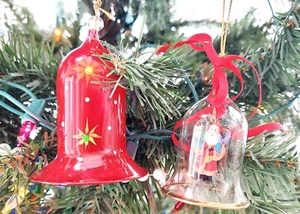 2er Set Weihnachtsschmuck, Glocken in leuchtendem Rot & klassischem Gold, siehe Video! - Bild 1 von 2