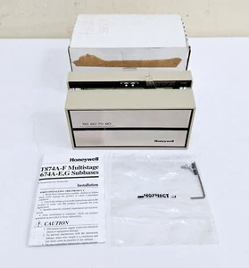 Honeywell T874E 1016 Tradeline Multistage Thermostat 24V - Picture 1 of 11