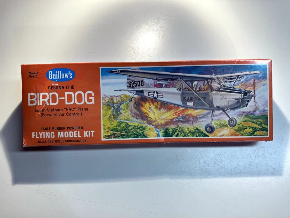 Guillow's Cessna O-IE Bird-Dog Foto 1 de 1