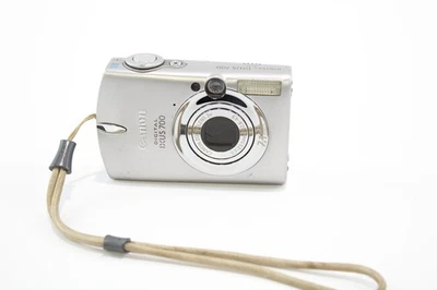 Canon IXUS 700 Digital Compact Camera Working w/ Canon 3x Optical Zoom Lens - Image 1 of 4