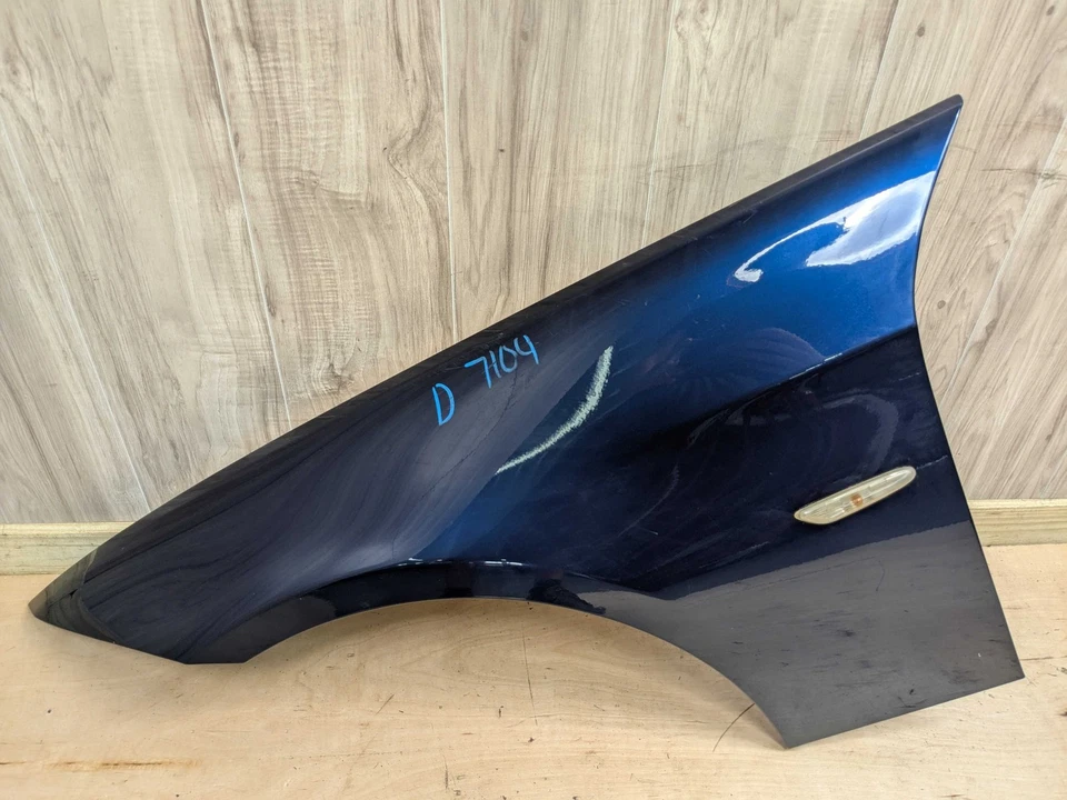06-11 OEM BMW E90 328 335 Sedan Left Driver Side Fender Panel Blue A76 Foto 1 de 4
