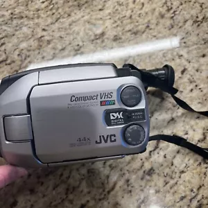 JVC GR-AXM900U Recorder & battery UNTESTED - Picture 1 of 6