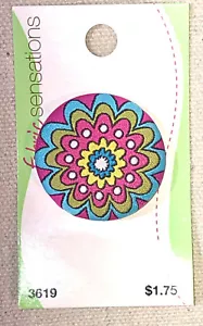 3 FABRIC COVERED MOD BUTTONS SENSATIONS BY BLUMENTHAL VTG 60'S RETRO LOOK 1 3/8" - Picture 1 of 6