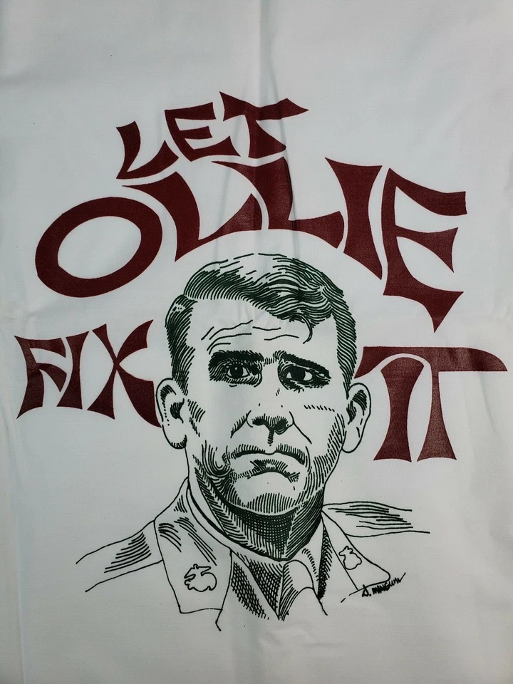 Vintage NOS "Let Ollie Fix It" Oliver North Bandana Flag white cotton 22" x 22" - Image 1 of 4