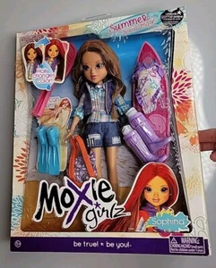 Muñeca de pelo Moxie Girlz Sophina Summer Swim Magic MGA cambio de color NRFB - Imagen 1 de 7