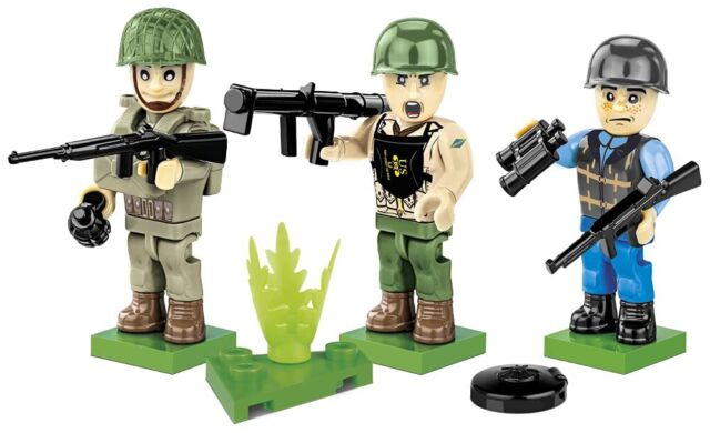 WW2 Toy Soldier Figures American vs German Army Battle Playset (50 pcs) -  World War 2 Building Block Toy Military Set US and German Armies, Weapons,  Sand Bags 