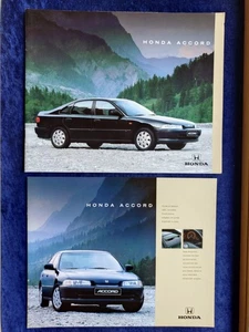 2 x Honda Accord Prospekt 10.1992 - Bild 1 von 10