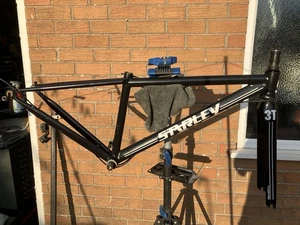 Starley Junior Bike Frame With 650c 3T Funda Pro Carbon Fork - Picture 1 of 17