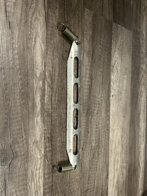 Skidoo Grand Touring 500 L/C 1997 tanque de combustible correa de sujeción Foto 1 de 4