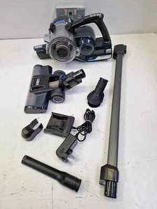 Vax ONEPWR Blade 4 Cordless Vacuum Cleaner (Faulty/Dirty/No Mount) - Picture 1 of 8