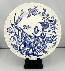 Wedgwood Ranunculus Blue Shell Edge collection - 3 plates. - Picture 1 of 7