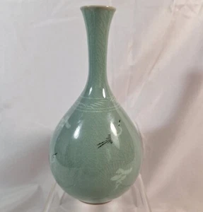 Stunning antique porcelain vase - cranes - Picture 1 of 5