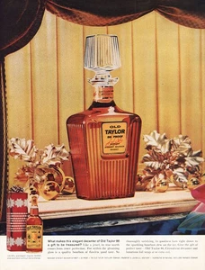 Old Taylor Whiskey 1962: Elegante Karaffe Vintage Printwerbung - Bild 1 von 1