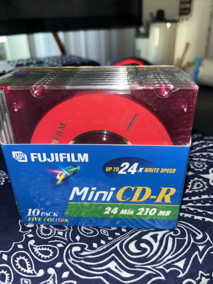 Fujifilm Mini CD-R 10-Pack in Jewel Cases (Five Colors) 24 Min. 210MB Each - Image 1 of 4