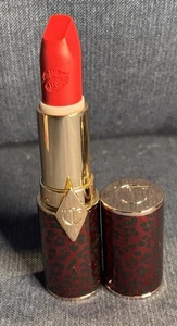 Charlotte Tilbury Hot Lips Lipstick SOLD OUT Patsy Red Matte Refillable Full Sz - Picture 1 of 7
