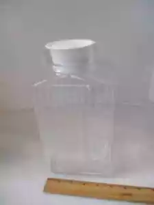 Jarra italiana vintage de vidrio acanalado transparente - Imagen 1 de 2