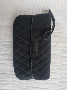 Portafoglio da polso per smartphone Vera Bradley nero in microfibra trapuntato - Foto 1 di 1